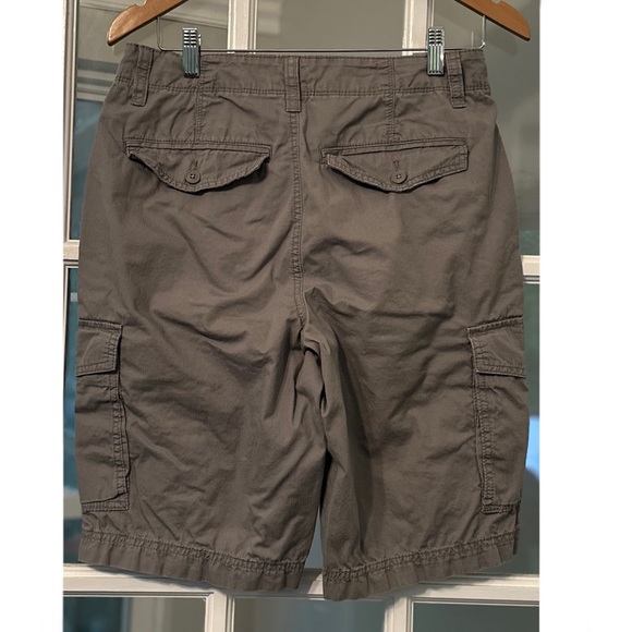 Sonoma Lifestyle Cargo Shorts - Size 30 - Picture 2 of 4